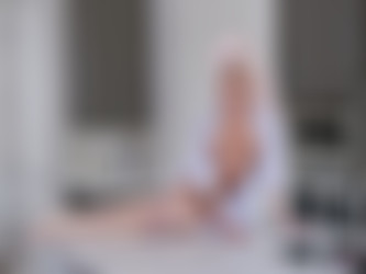 Christiana Cinn/[AnalMom] - Christiana Cinn - Attention/analmom_christiana_cinn_021.jpg