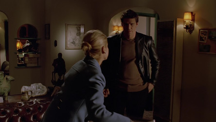 Buffy.The.Vampire.Slayer.S03.1080p.Disney+.WEB-DL.DDP.5.1.H.264-CHDWEB/Buffy.The.Vampire.Slayer.S03E21.Graduation.Day.Part.1.1080p.Disney+.WEB-DL.DDP.5.1.H.264-CHDWEB.mkv